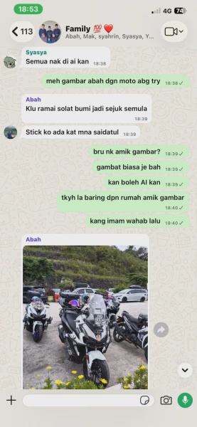 Image from: Bila Bapa Nak Ikut Trend Bergambar Dengan Motor, Reaksi Anak Cuit Hati Ramai