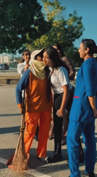 Image from: Lima Beradik Buat "Surprise" Untuk Amma, Buat Ramai Sebak
