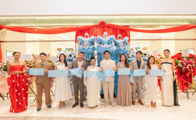 Image from: Tresor Monde.H Raikan Pembukaan Rasmi Butik Di KLGCC Mall