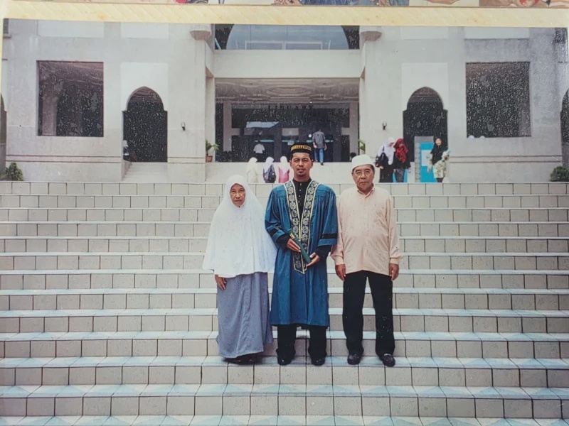 Image from: Kenali Latar Belakang Dr Zulkifli Hasan, Menteri Di Jabatan Perdana Menteri (Hal Ehwal Agama)