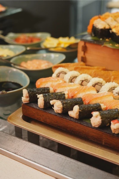 Image from: Port Makan Hujung Minggu: Moxy Putrajaya Relaunch Bufet 'Eat-Chew'