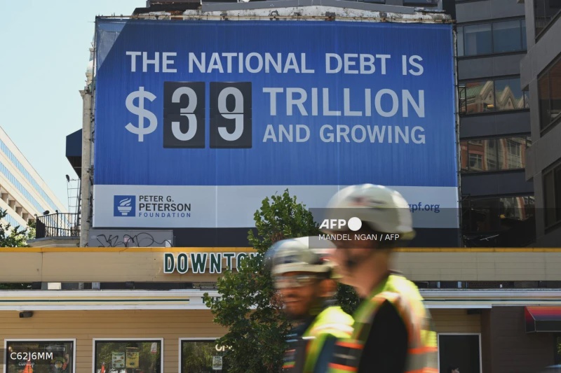 Image from: Hutang Negara AS Lepasi AS$40 Trilion Buat Kali Pertama