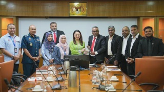 Image from: 12 Ditahan Menyamar Penjawat Awam Samun Youtuber Warga Taiwan