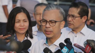 Image from: Menteri Pendidikan Dahului Senarai Penerima Darjah Tauliah, Bintang Dan Pingat Melaka