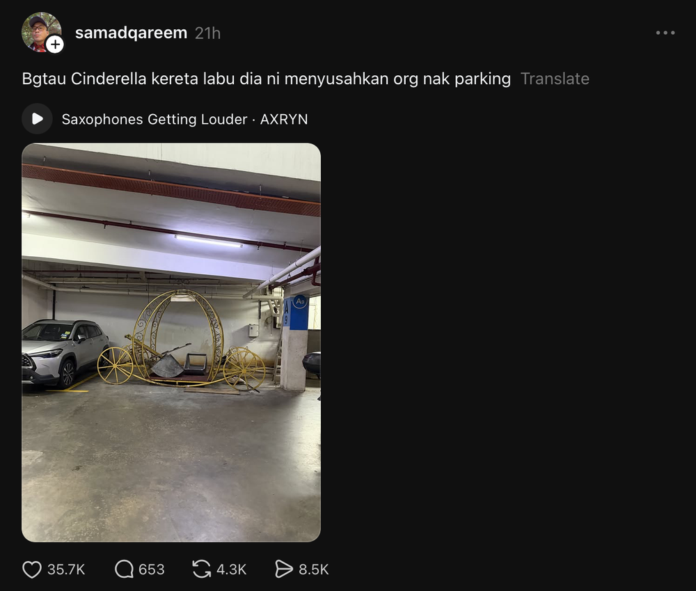 Image from: "Cinderella" Punya Ke Ni?..." Kelihatan Kereta Labu Di Parkir 'Shopping Mall' Curi Perhatian Ramai
