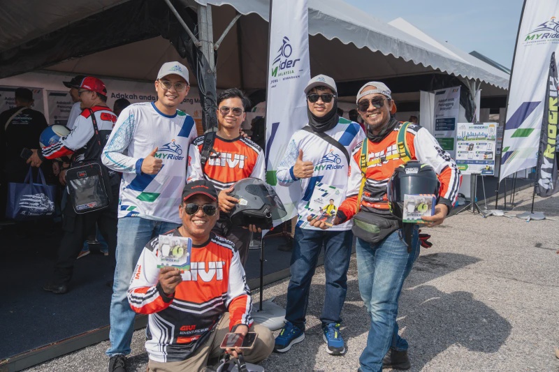 Image from: 1,000 Pencarum Terima MYRIDERID Percuma, Inisiatif Perkasa Keselamatan Penunggang Motosikal