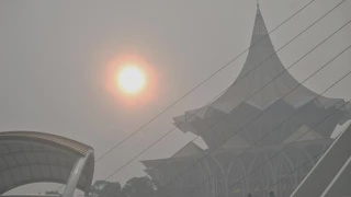 Image from: Guru Selamatkan 900 Pelajar Daripada Banjir Nepal, Bertindak 10 Minit Sebelum Air Bah Melanda