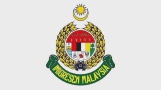 Image from: Pemandu E-Hailing Raih Pujian, Tegur Penumpang Buang Sampah Dengan Cara Berhemah