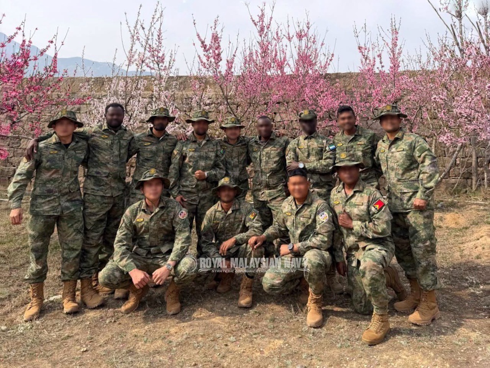 Image from: Hebat, Anggota Paskal Muncul Penuntut Terbaik Keseluruhan Kursus Sniper Di China