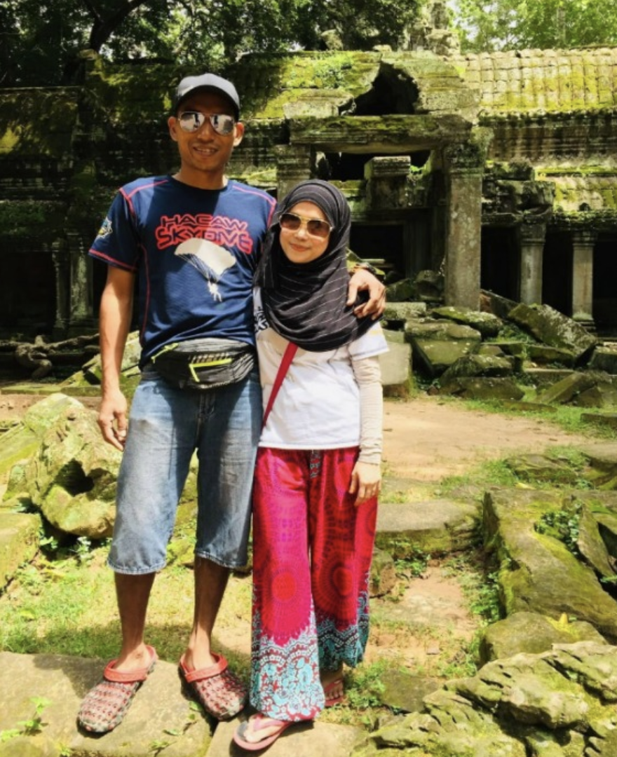 Image from: Isteri Pegawai PASKUB Tiba Di Kathmandu, Mohon Doa Untuk Operasi Pencarian Suami