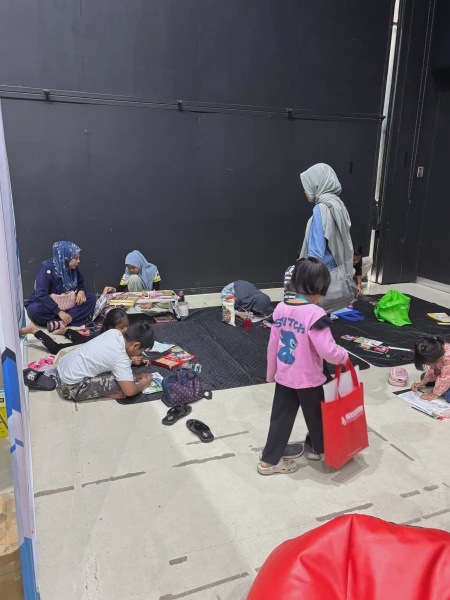 Image from: Agensi Nuklear Malaysia Laksana Program N.U.R@Wanita Memperkasa Wanita Dalam Advokasi Nuklear