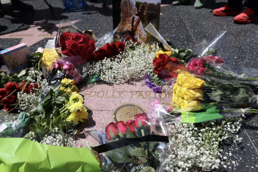 Image from: Penyanyi Legenda AS, Dolly Parton Meninggal Dunia