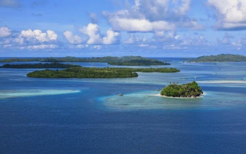Image from: 10 Fakta Menarik Laut Halmahera Yang Ramai Tak Tahu