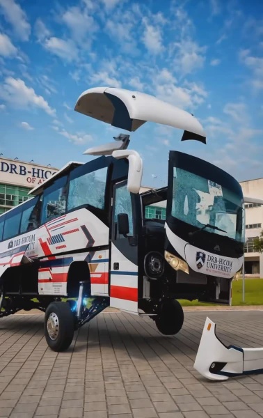 Image from: Guru Bimbing Murid PPKI Hasil Video Ala-Ala 'Transformers', Bakatnya Bikin Ramai Kagum