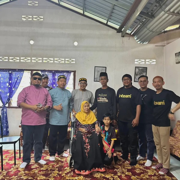 Image from: "Saya Tak Boleh Keluar Dari Trolak Bang" Jawapan Nazz Husain Buat Ramai Tersentuh