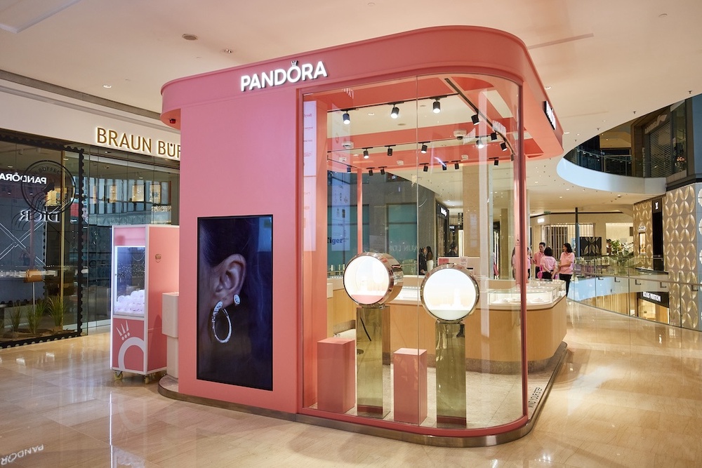 Image from: PANDORA Malaysia Buka Semula Butik Di Pavillion KL dan Suria KLCC Dengan Konsep Baharu