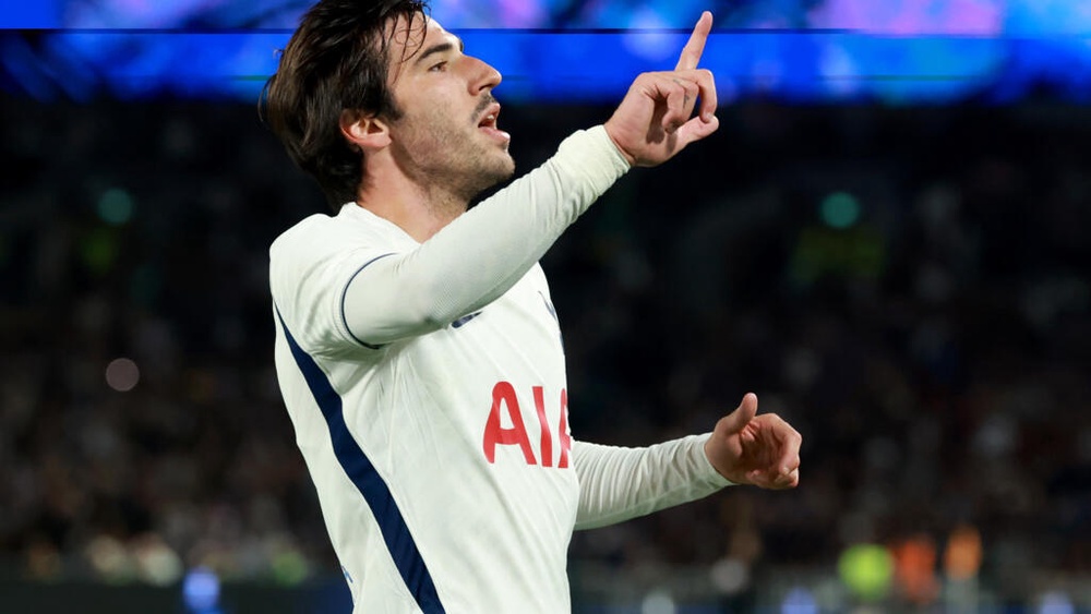 Image from: Debaran Kian Terasa, Ini Lima Bintang EPL Yang Wajar Diberi Perhatian Musim Ini