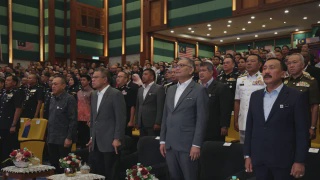 Image from: Malaysia Sasar 30 Peratus Pengeluaran Jagung Bijian Tempatan - Mohamad Sabu