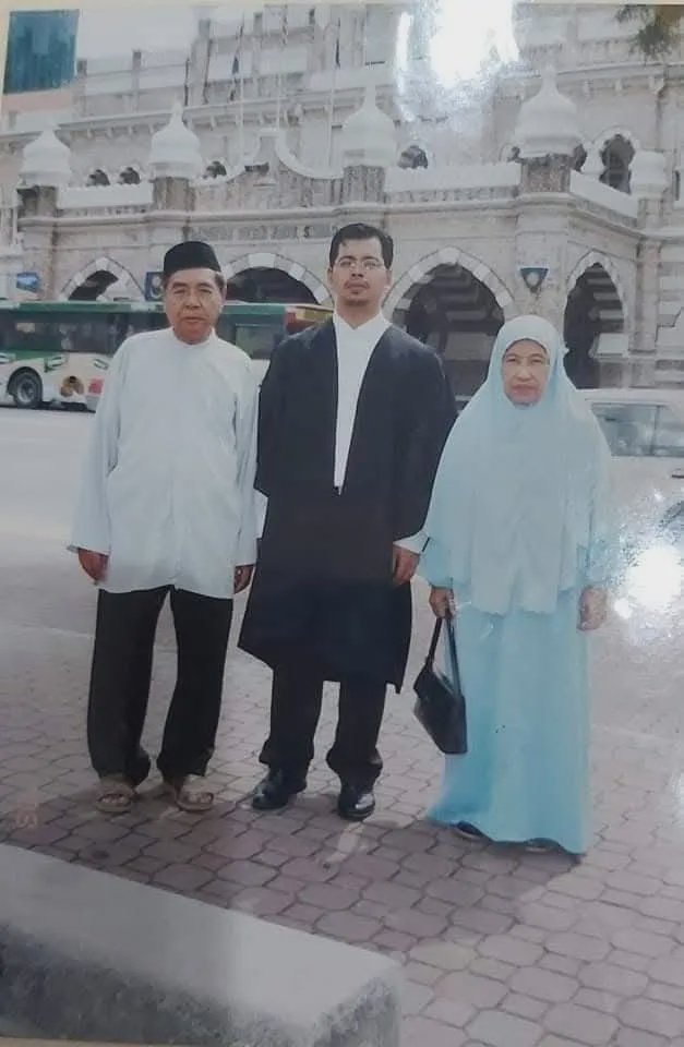 Image from: Kenali Latar Belakang Dr Zulkifli Hasan, Menteri Di Jabatan Perdana Menteri (Hal Ehwal Agama)