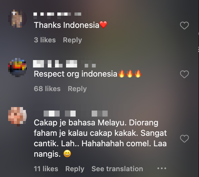 Image from: Fans Indonesia Teruja, Rasa Nak Menangis Jumpa Skuad Malayan Tigress B17