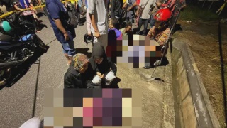 Image from: Jenazah Empat Kanak-Kanak Lemas Disemadikan Dalam Satu Liang