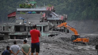 Image from: Lima Maut, Lima Cedera Selepas Pesawat Kargo Amazon Terbabas Dari Landasan Di Lapangan Terbang Miami