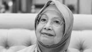 Image from: Hannah Yeoh Kenang Kelembutan Dan Kewibawaan Tun Dr Hasmah
