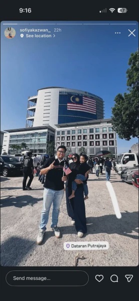Image from: Rakan Dedah Tiga Sekeluarga Maut Nahas Sempat Sambut Merdeka Di Putrajaya