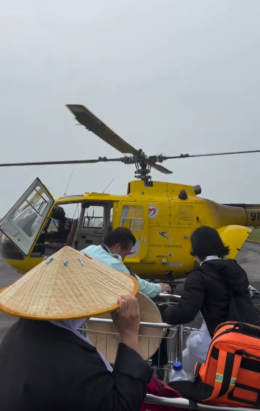 Image from: “Baru Dua Minggu Lalu Naik Helikopter Sama” - Penumpang Kenang Kapten Zainol Afiq