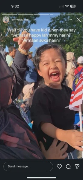 Image from: Rakan Dedah Tiga Sekeluarga Maut Nahas Sempat Sambut Merdeka Di Putrajaya