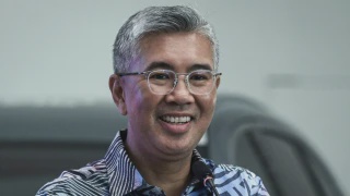 Image from: "Jika Saya Boleh Tolak, Mengapa Ismail Tandatangan?" - Aminuddin
