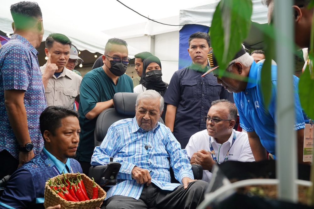 Image from: Tun M Pun Turun MAHA 2026, Kehadiran Curi Perhatian Pengunjung