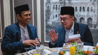 Image from: BN, PN Meterai Persefahaman Politik Hadapi PRN Melaka Ke-16