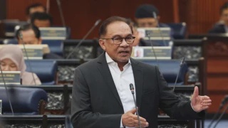 Image from: Pahang Terbuka Bincang Kemelut Berjaya Hills - Wan Rosdy
