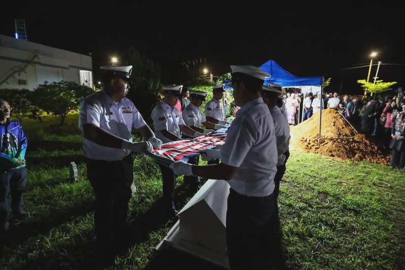 Image from: Maut Ketika Operasi, Jenazah Anggota Maritim Malaysia Selamat Dikebumikan