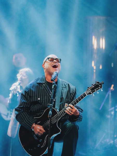 Image from: Kerajaan Indonesia Larang Konsert Israel Houghton