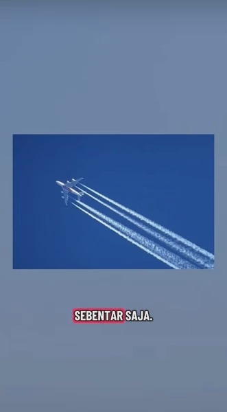 Image from: “Ingatkan Asap…” Lelaki Indonesia Jelaskan Maksud Garis Putih Di Belakang Pesawat