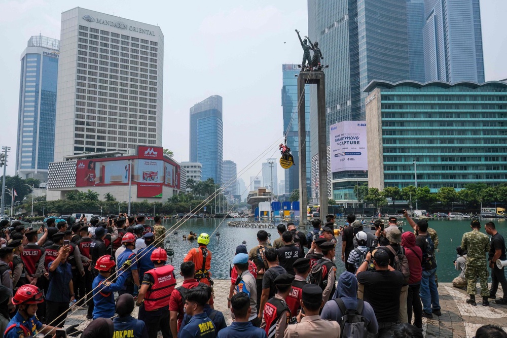 Image from: 9,505 Anggota Keselamatan Dikerah Di Jakarta, Kawal Demonstrasi Dua Tahun Pentadbiran Prabowo