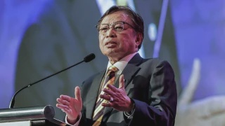 Image from: Dua Warga China Dipenjara Enam Bulan Miliki Rokok Seludup Di KLIA