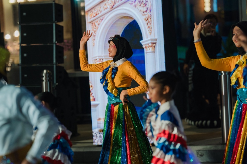 Image from: 1,500 Penari Serlah Kepelbagaian Budaya Malaysia Dalam Colours Of Parade 2026