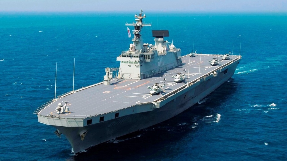 Image from: 14 Negara Yang Mempunyai Kapal Pengangkut Pesawat