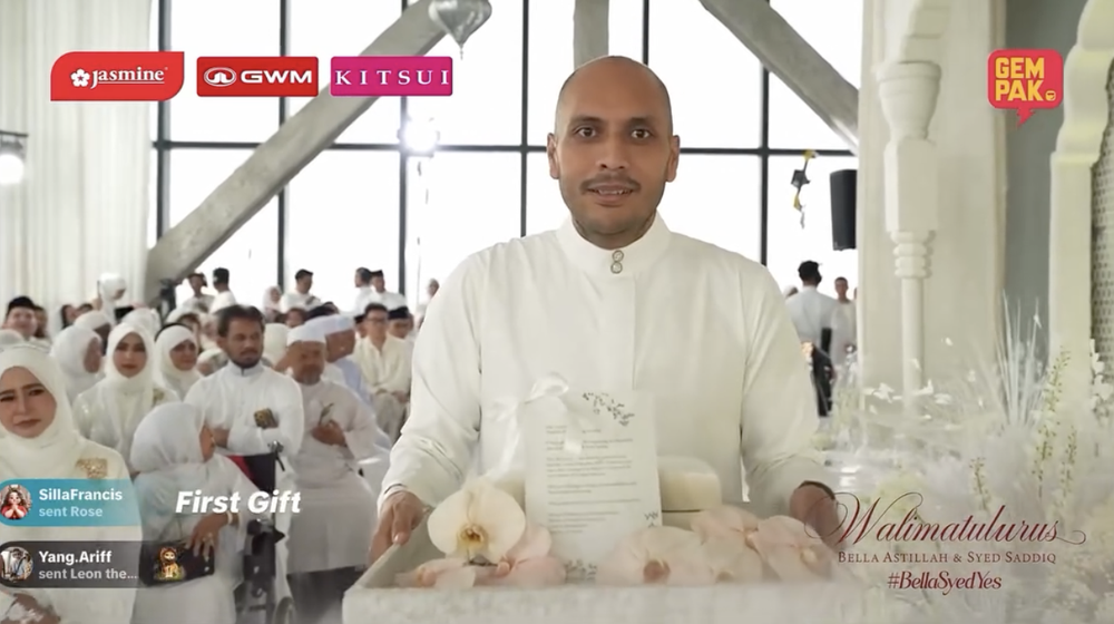 Image from: "Another Level" Bukan Hantaran Biasa, Syed Saddiq & Bella Berbalas Hadiah Istimewa