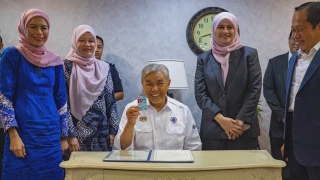 Image from: Pendidikan AI Tidak Boleh Pinggirkan Akhlak Dan Nilai Kemanusiaan - PM Anwar