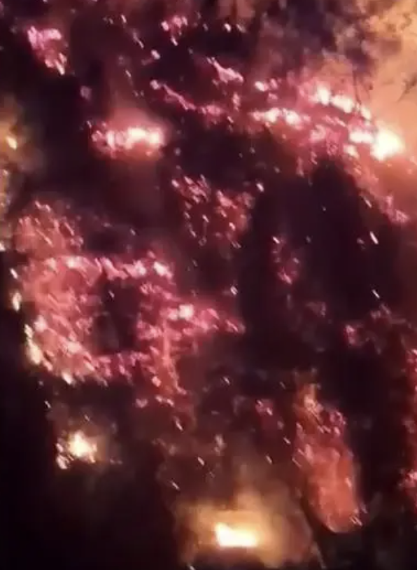 Image from: Puluhan Mayat Terjejas, Kubur Lama Terbakar