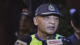 Image from: SUV Masuk Landasan Kereta Api Pelabuhan Klang, KTMB Sahkan Tiada Kerosakan