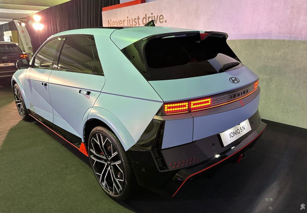 Image from: Hyundai Ioniq 6 N and Ioniq 5 N estimated price in Malaysia starts from RM450k