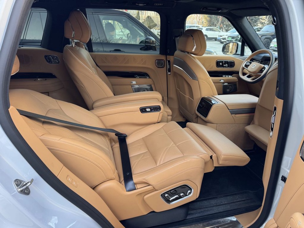 Image from: Zeekr 009 Grand and Zeekr 9X now open for booking in Malaysia, priced from RM600,000