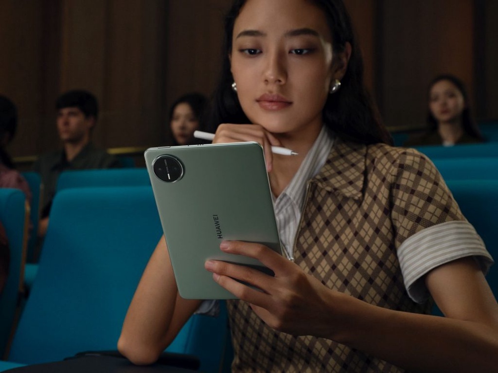 Image from: Huawei MatePad Mini: Compact tablet with 8.8″ OLED PaperMatte Display, now available for RM2,199