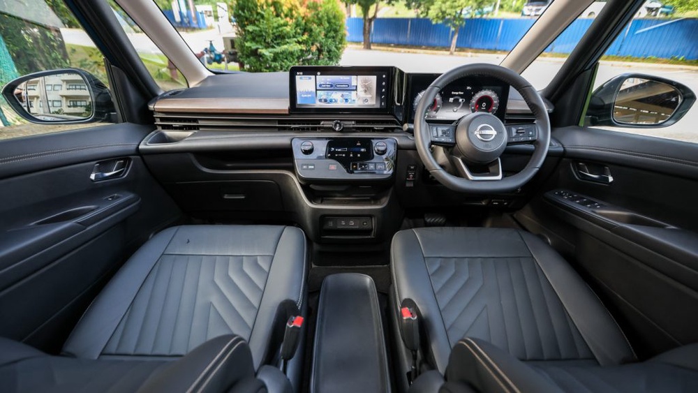 Image from: Can you and your family enjoy a 100% electric drive without ever plugging in?