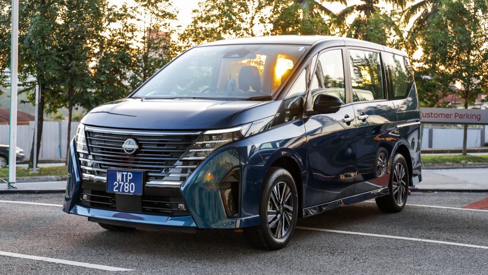 Image from: Can you and your family enjoy a 100% electric drive without ever plugging in?